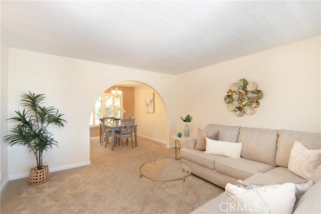 Detail Gallery Image 5 of 52 For 921 Lytle St, Redlands,  CA 92374 - 4 Beds | 2/1 Baths