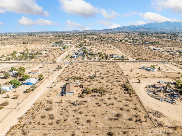 Detail Gallery Image 37 of 51 For 12172 Ailanthus Rd, Phelan,  CA 92371 - 4 Beds | 3 Baths
