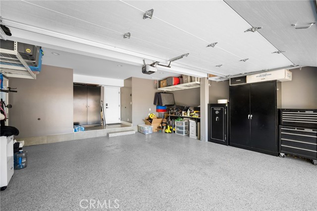 2305 Henrietta Avenue, La Crescenta CA: https://media.crmls.org/medias/dd4af36d-de93-4c5c-a369-1194b94bf16d.jpg