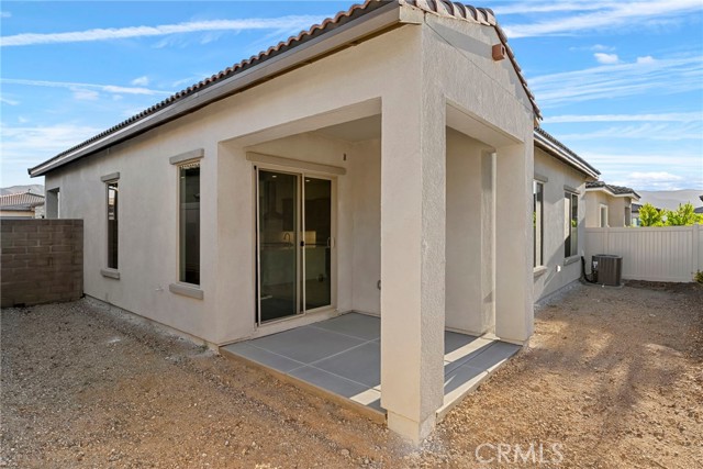 Detail Gallery Image 17 of 26 For 11920 Shadeland, Corona,  CA 92883 - 2 Beds | 2 Baths
