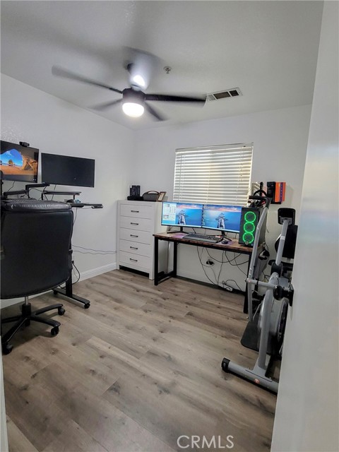 Detail Gallery Image 14 of 30 For 1485 Hansen Ave, Merced,  CA 95340 - 3 Beds | 2 Baths