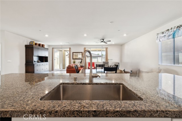 Detail Gallery Image 12 of 16 For 11596 S Crescent St, Desert Hot Springs,  CA 92240 - 3 Beds | 2 Baths