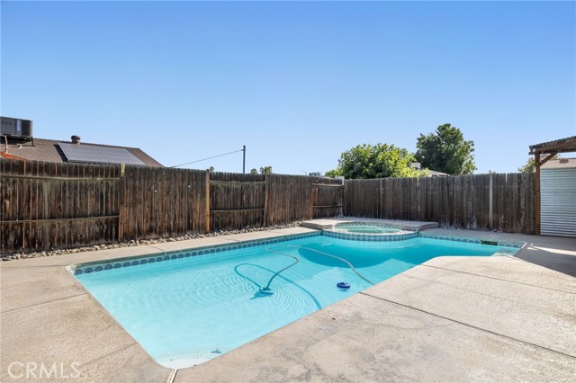 Detail Gallery Image 25 of 33 For 6300 Ringwood St, Bakersfield,  CA 93313 - 3 Beds | 2 Baths