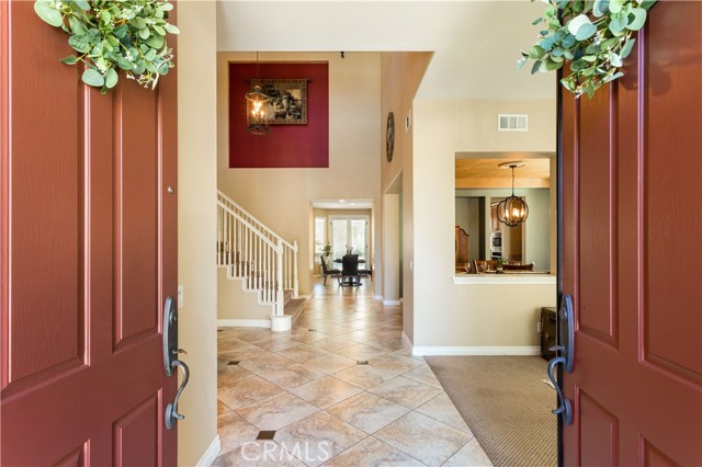 Detail Gallery Image 6 of 57 For 42550 Port Ln, Murrieta,  CA 92562 - 6 Beds | 4/1 Baths