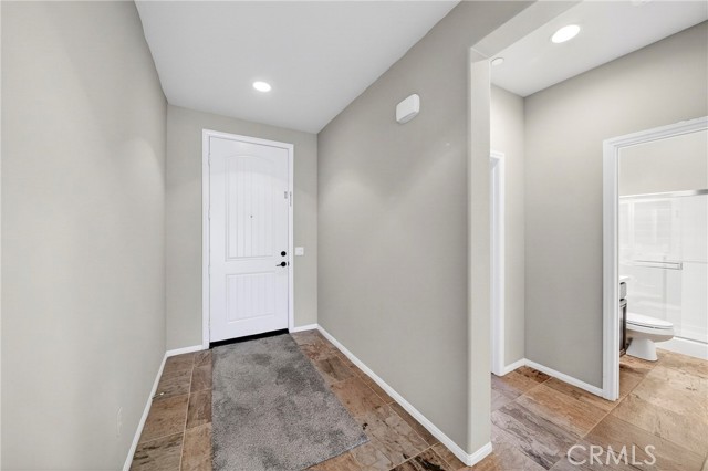 Detail Gallery Image 9 of 55 For 11775 Silver Birch Rd, Corona,  CA 92883 - 4 Beds | 3 Baths