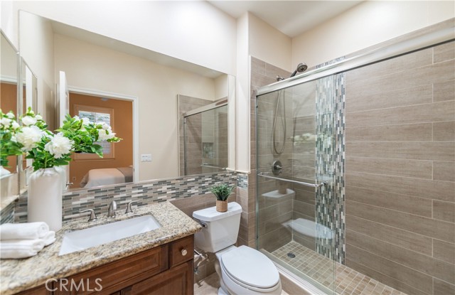 Detail Gallery Image 8 of 39 For 23 Dusty Rose, Irvine,  CA 92620 - 5 Beds | 4/1 Baths