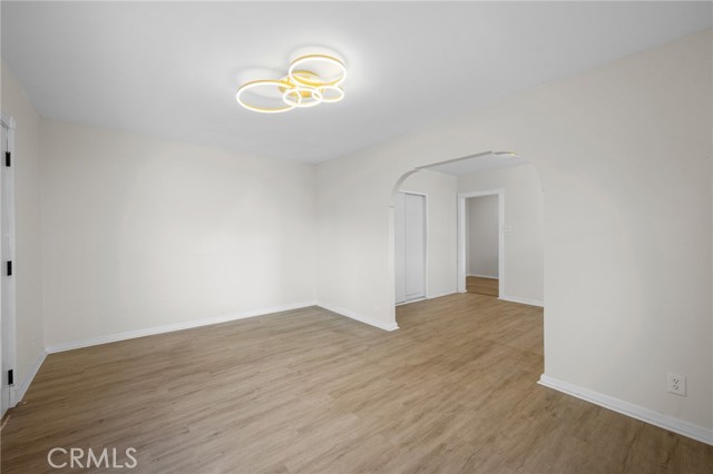 Detail Gallery Image 5 of 21 For 325 Lafayette, Glendale,  CA 91205 - 2 Beds | 1 Baths