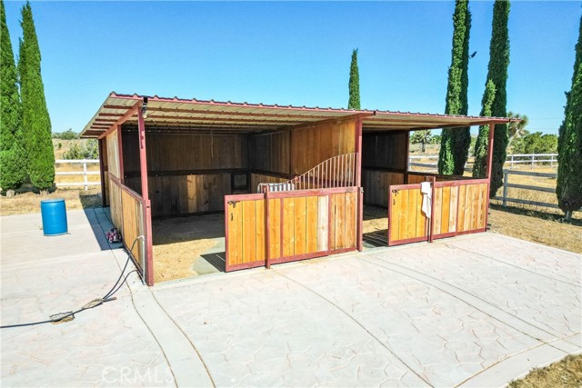 Detail Gallery Image 56 of 75 For 11050 Bolinas Rd, Oak Hills,  CA 92344 - 4 Beds | 3/1 Baths