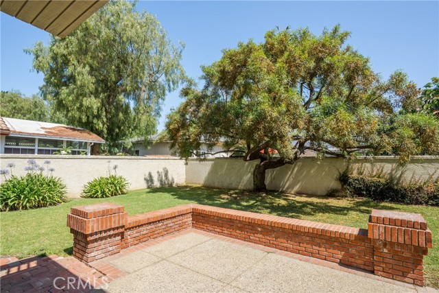 9320 Isaac Lord Drive, Rancho Cucamonga CA: https://media.crmls.org/medias/dd4fc08e-fe42-4441-8357-5aec59fd69f9.jpg