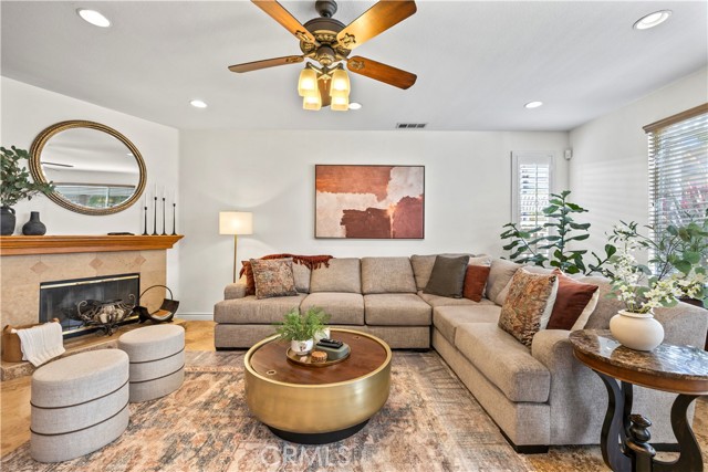 Detail Gallery Image 18 of 49 For 4375 Leonard Way, Corona,  CA 92883 - 4 Beds | 3 Baths