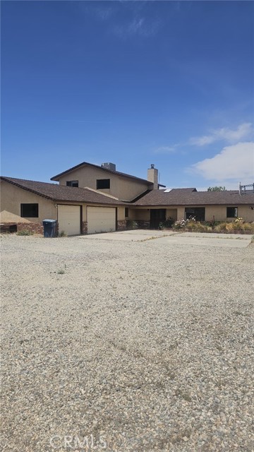 Detail Gallery Image 3 of 33 For 2910 Silver Ridge Dr, Pinon Hills,  CA 92372 - 4 Beds | 3 Baths
