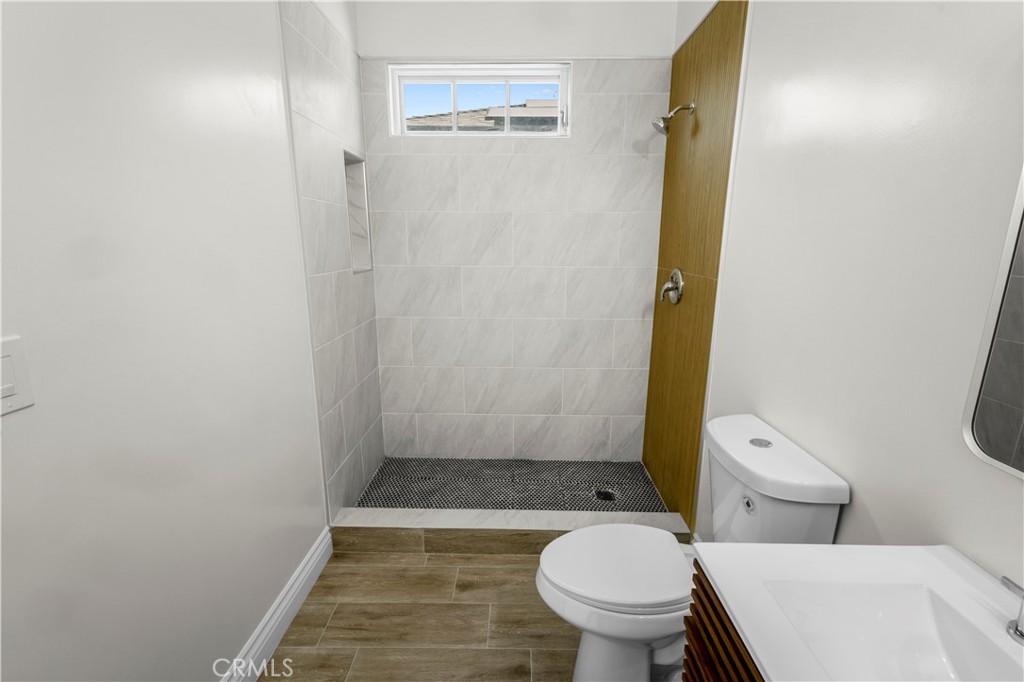 MLS #OC25259836 image #36