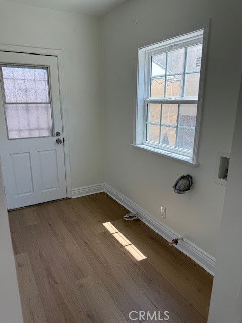 1854 Lansdowne Avenue, Los Angeles CA: https://media.crmls.org/medias/dd52ed5c-7a9c-4711-9c55-a2378afa6a89.jpg