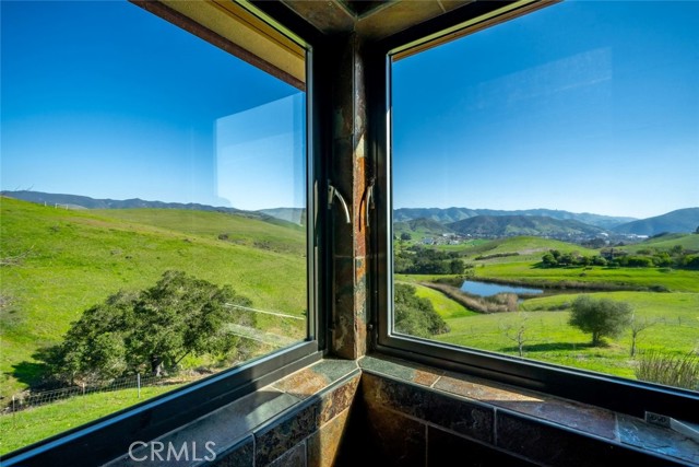 Detail Gallery Image 32 of 74 For 1777 Paseo De Caballo, San Luis Obispo,  CA 93405 - 4 Beds | 3/1 Baths
