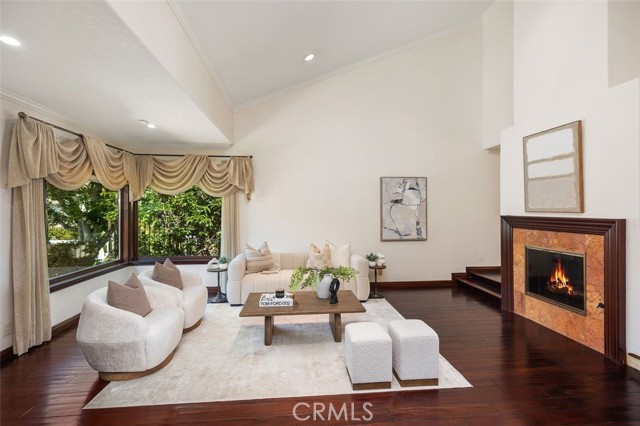 6150 E West View Drive, Orange CA: https://media.crmls.org/medias/dd53a1ec-31f7-4941-aab3-eaedadccea85.jpg