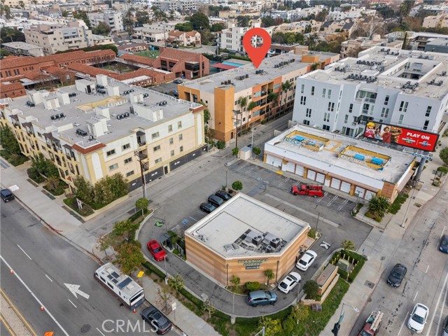 Detail Gallery Image 38 of 40 For 4821 Bakman Ave #206,  North Hollywood,  CA 91606 - 3 Beds | 2 Baths
