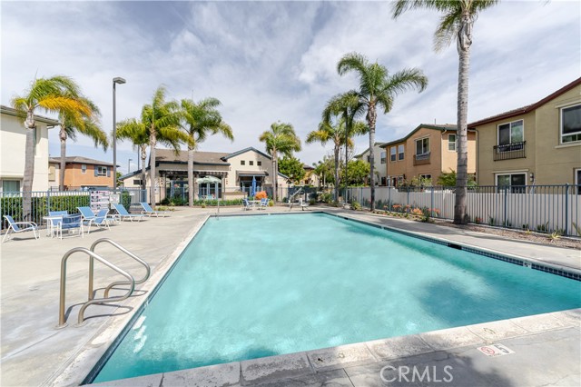Detail Gallery Image 43 of 55 For 12017 Rock Creek Ct, Hawthorne,  CA 90250 - 4 Beds | 2/1 Baths