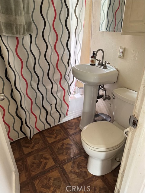 1512 E 125th Street, Compton CA: https://media.crmls.org/medias/dd547e62-9bd5-4445-9da0-988cc23d28f7.jpg