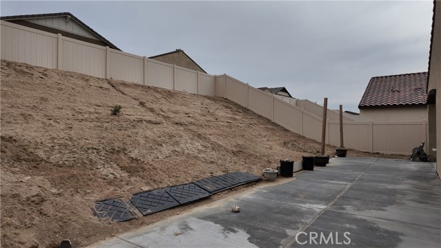 Detail Gallery Image 43 of 45 For 16811 Desert Star, Victorville,  CA 92394 - 3 Beds | 2 Baths