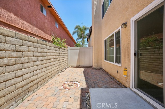 Detail Gallery Image 27 of 34 For 17556 Van Buren Ln, Huntington Beach,  CA 92647 - 2 Beds | 2/1 Baths