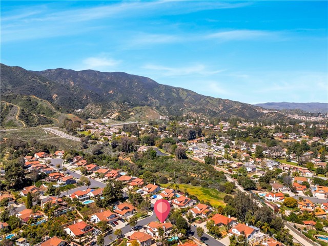 Detail Gallery Image 13 of 43 For 1475 Labrador, Corona,  CA 92882 - 4 Beds | 3 Baths