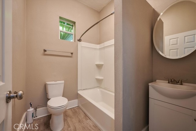 Detail Gallery Image 13 of 36 For 639 N F St, San Bernardino,  CA 92410 - 4 Beds | 1/1 Baths