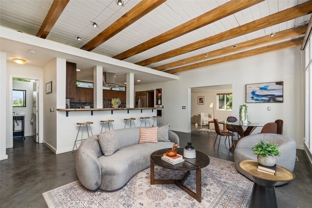 11575 Sunshine TerraceStudio City img 4