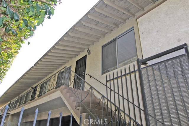 3112 S Durango Avenue, Los Angeles CA: https://media.crmls.org/medias/dd587a10-e528-44d6-a079-1e11835bf02a.jpg