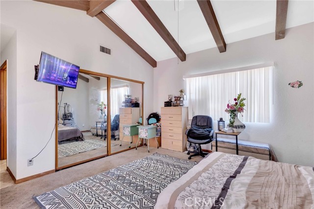 222 W 8th Avenue, Escondido CA: https://media.crmls.org/medias/dd58caed-8b32-4430-b4ab-a76f1a7a48ee.jpg