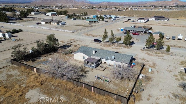 Detail Gallery Image 2 of 30 For 5732 Charan Rd, Rosamond,  CA 93560 - 3 Beds | 2 Baths