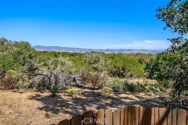 1606 Valley View Drive, Los Osos CA: https://media.crmls.org/medias/dd5a3cd8-4516-468d-b5a7-7d24104969b3.jpg