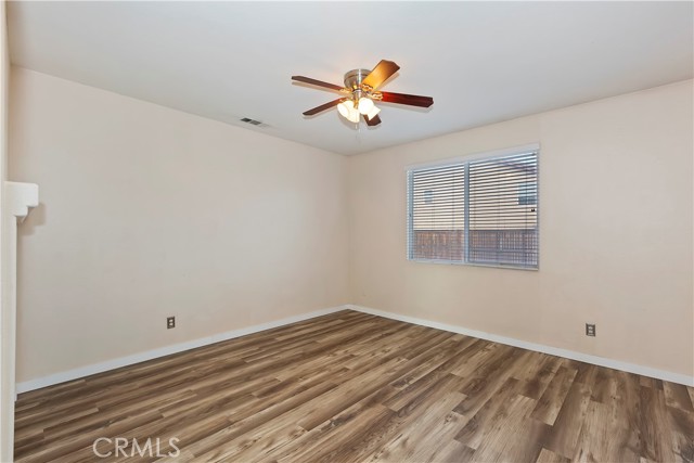 Detail Gallery Image 6 of 23 For 13234 Cucamonga Ct, Hesperia,  CA 92344 - 4 Beds | 2 Baths