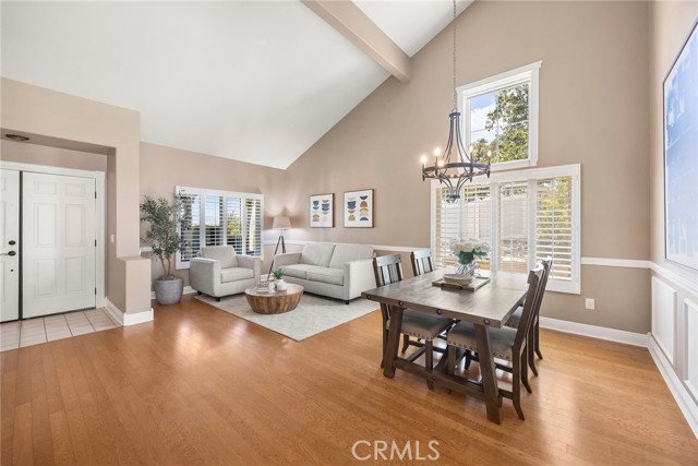 27509 Colt Drive, Corona CA: https://media.crmls.org/medias/dd5b1740-2c28-4518-8a85-dbac76175b80.jpg