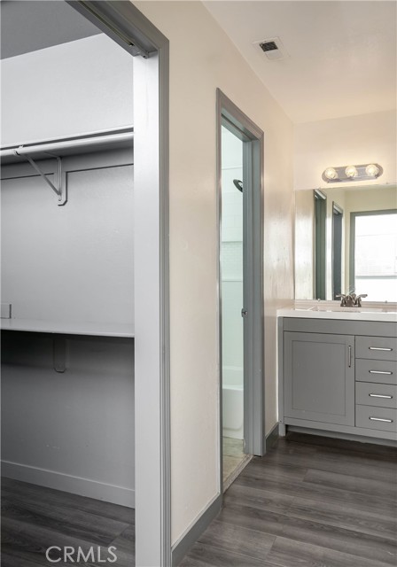 Detail Gallery Image 13 of 34 For 10416 Peach Ave, California City,  CA 93505 - 3 Beds | 2 Baths