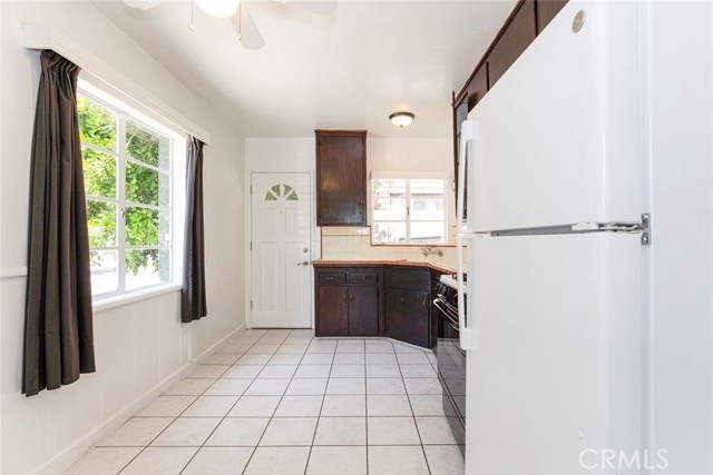 Detail Gallery Image 7 of 14 For 347 W Dryden St a,  Glendale,  CA 91202 - 1 Beds | 1 Baths