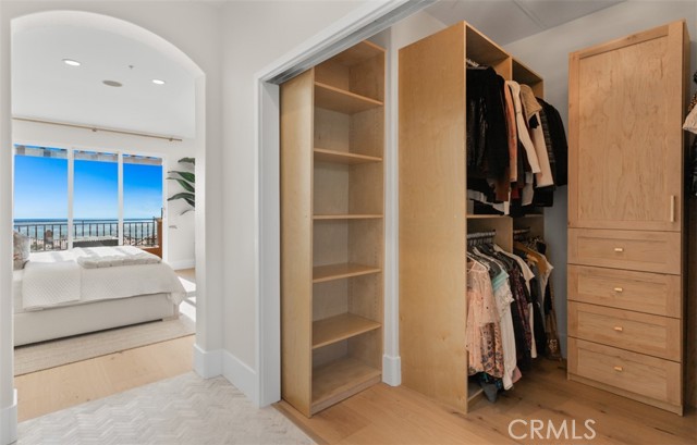 7 Suprema Drive, Newport Coast CA: https://media.crmls.org/medias/dd5ce997-6011-4e51-b185-8b15f869f070.jpg