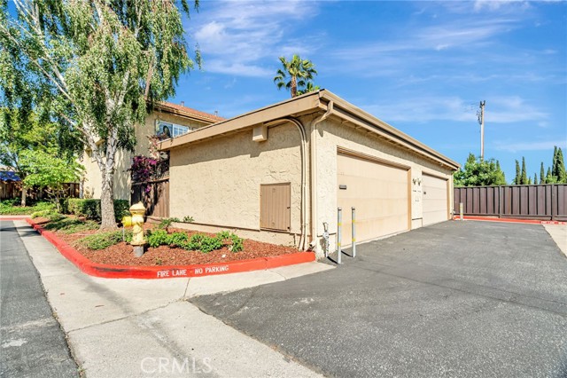 Detail Gallery Image 39 of 42 For 762 Dragonfly Ct, San Jose,  CA 95133 - 2 Beds | 1/1 Baths