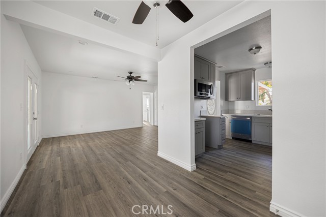 Detail Gallery Image 25 of 25 For 5845 Dogwood, San Bernardino,  CA 92404 - 3 Beds | 1 Baths