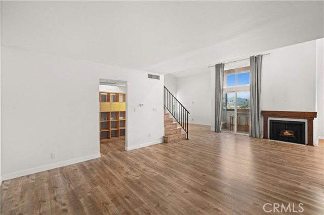 Detail Gallery Image 3 of 40 For 320 E Stocker St #317,  Glendale,  CA 91207 - 1 Beds | 2 Baths
