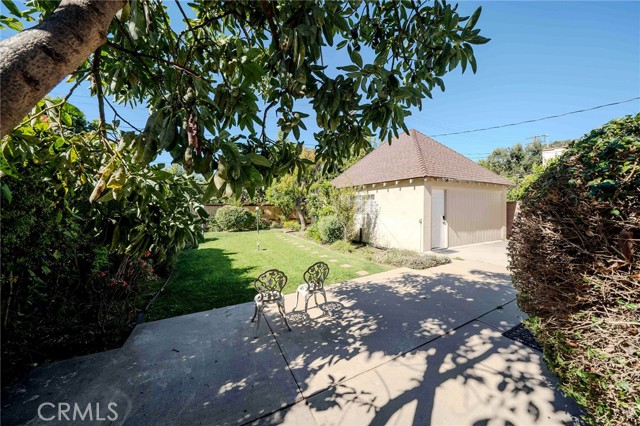 Drew Fenton | 433 S Bundy Drive Los Angeles CA | MLS: 7457083