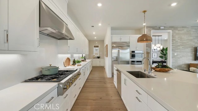 24355 Calle La Roca, Valencia CA: https://media.crmls.org/medias/dd5e7423-7d55-4efe-a5c3-2e1a176090c7.jpg