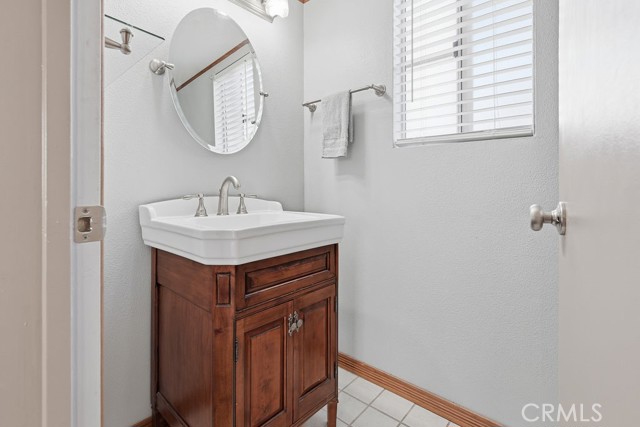 Detail Gallery Image 22 of 68 For 7960 Carlyle Dr, Jurupa Valley,  CA 92509 - 3 Beds | 2/1 Baths