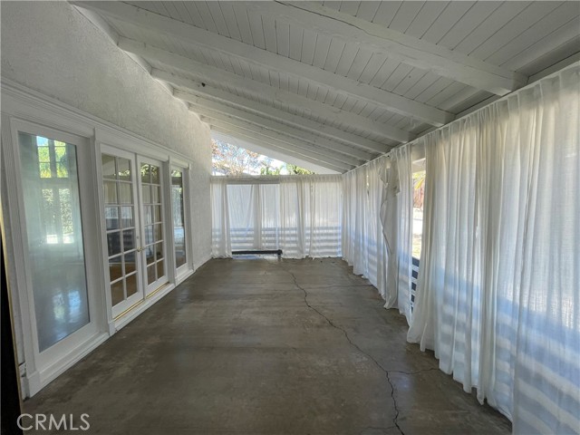 Detail Gallery Image 8 of 23 For 13652 Currie Cir, Santa Ana,  CA 92705 - 4 Beds | 2/1 Baths