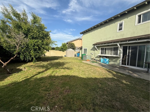 Image 13 of 31 For 9831 Cloverdale Avenue