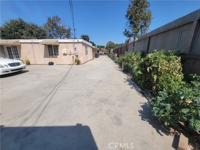 7161 N Atlantic Place, Long Beach CA: https://media.crmls.org/medias/dd6106c8-0bf1-4f18-8227-b2bbe88c55bb.jpg