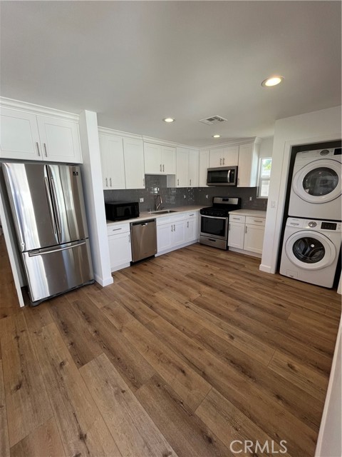 17358 Lemac, Northridge CA: https://media.crmls.org/medias/dd615eaf-4154-44bd-bd4c-bdd006671b3d.jpg