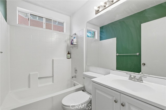 Detail Gallery Image 14 of 28 For 44462 Cayenne Trl, Temecula,  CA 92592 - 3 Beds | 2 Baths