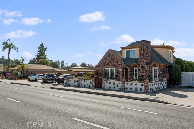 Detail Gallery Image 18 of 44 For 12391 Euclid, Garden Grove,  CA 92840 - 4 Beds | 2 Baths