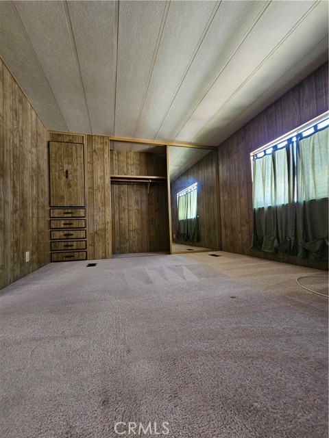 23820 Ironwood Avenue, Moreno Valley CA: https://media.crmls.org/medias/dd649755-aaa4-4518-8892-9e6dc73674cc.jpg