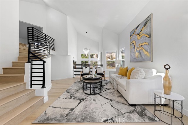 Detail Gallery Image 4 of 44 For 10154 Northridge, Rancho Cucamonga,  CA 91737 - 3 Beds | 2/1 Baths